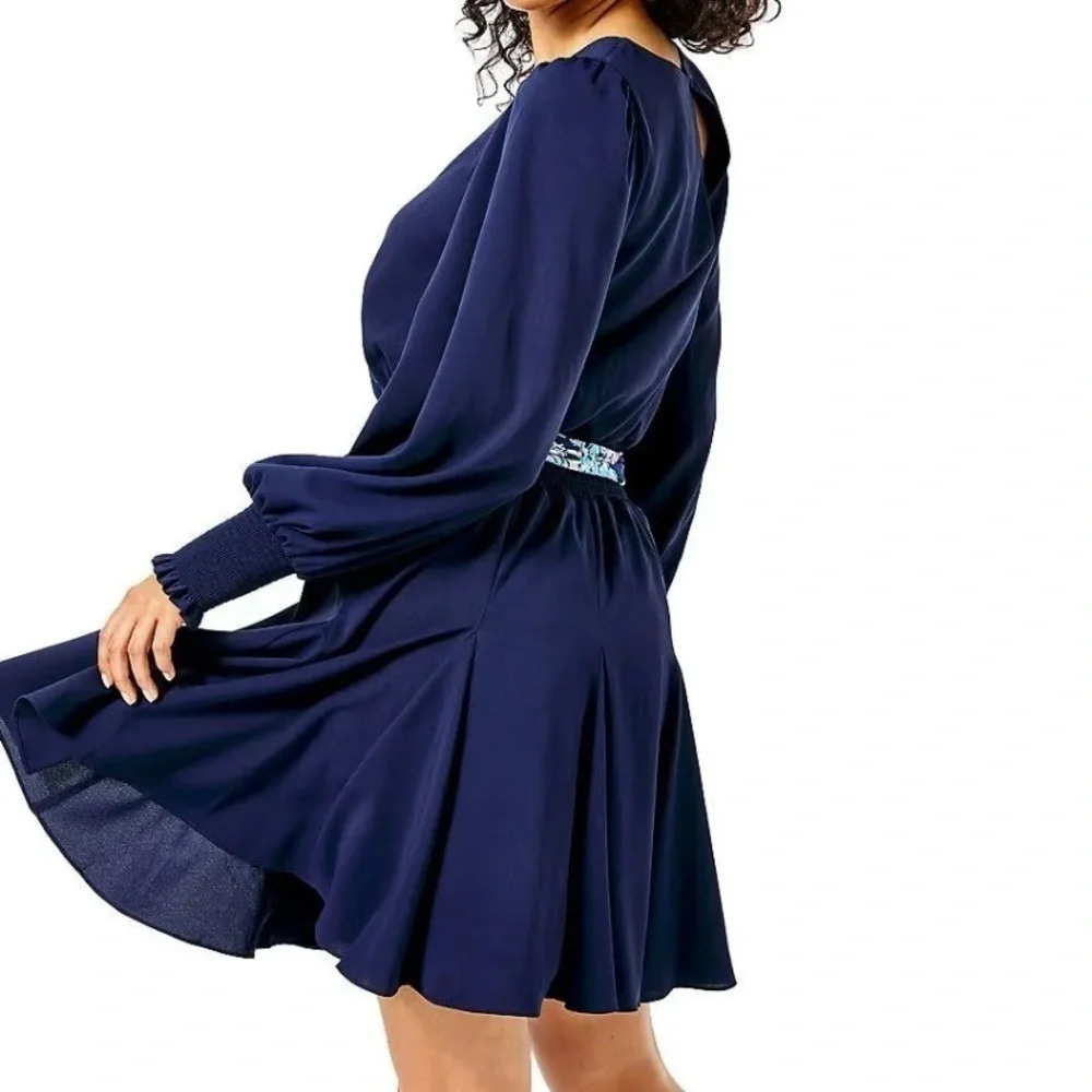 Lilly Pulitzer 2 Lorella Stretch Dress Long Sleeve Knee Length in Navy - Picture 2 of 12